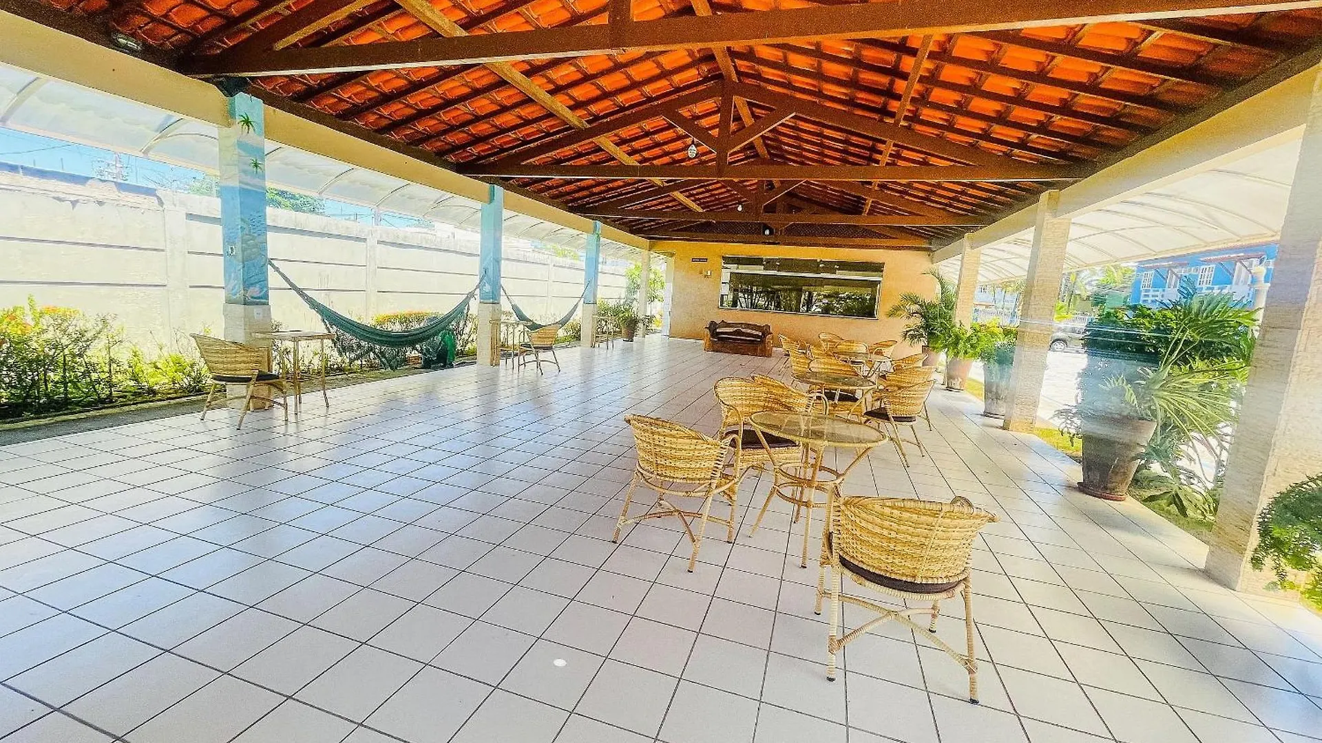 Condominio Golden Dolphin A Uma Quadra Do Axe Moi, Com Piscina, Churrasqueira, Portaria 24Hrs, De Frente A Supermercado, E Centro Gastronomico Porto Seguro Apartment